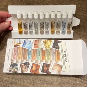 Replica discovery set